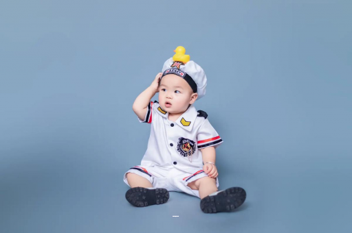 冷水江宝宝老摇头怎么回事 冷水江宝宝老摇头怎么回事