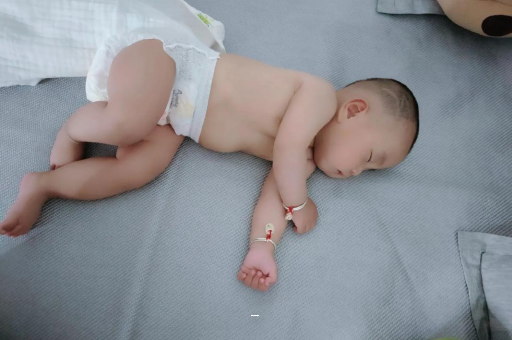 冷水江孕妇肚脐周围发青